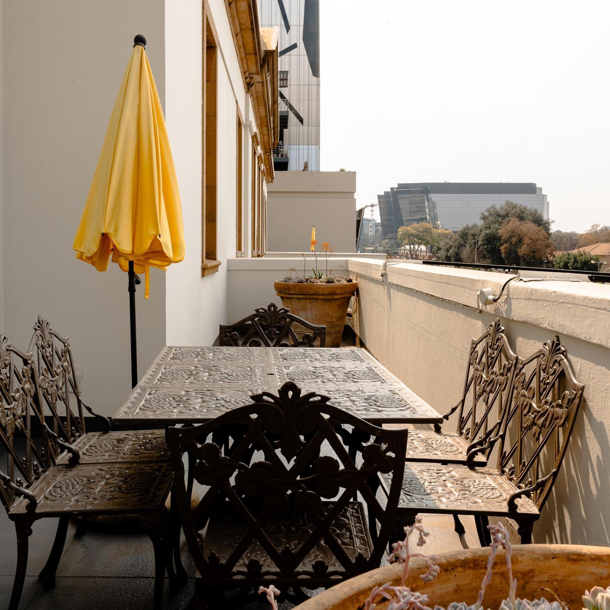 The Monarch Hotel جوهانسبورغ المظهر الخارجي الصورة
